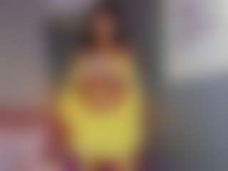 Live cam show with AmedeeaBanks - Joi on chickslive.net