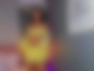 AmedeeaBanks's Live Sex Cam Show