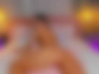 AmedeeaBanks's Live Sex Cam Show