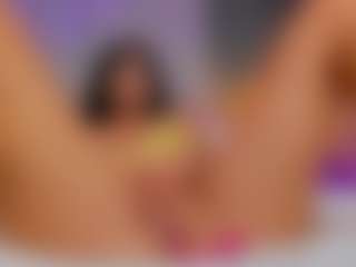 AmedeeaBanks's Live Sex Cam Show