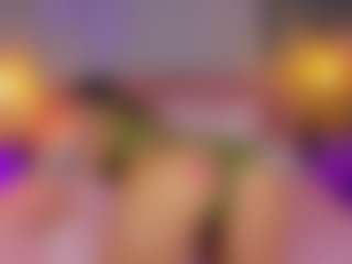 AmedeeaBanks's Live Sex Cam Show