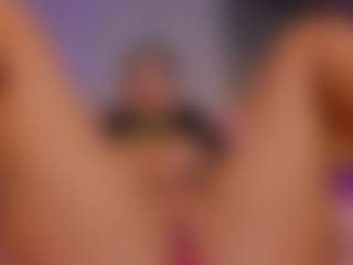 AmedeeaBanks's Live Sex Cam Show