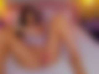 AmedeeaBanks's Live Sex Cam Show