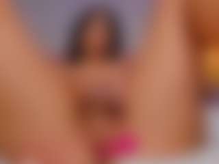AmedeeaBanks's Live Sex Cam Show