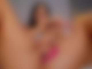 AmedeeaBanks's Live Sex Cam Show