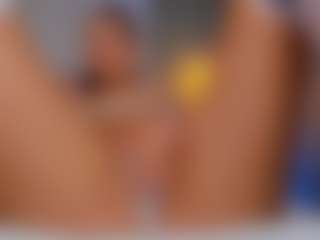 AmedeeaBanks's Live Sex Cam Show