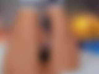 AmedeeaBanks's Live Sex Cam Show
