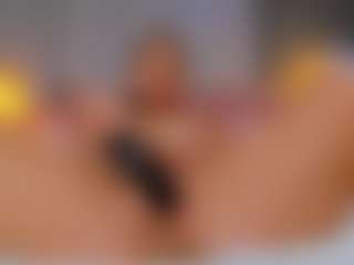 AmedeeaBanks's Live Sex Cam Show