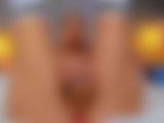 AmedeeaBanks's Live Sex Cam Show
