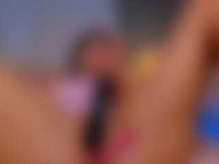 AmedeeaBanks's Live Sex Cam Show