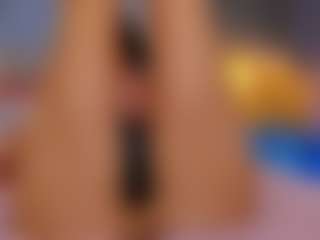 AmedeeaBanks's Live Sex Cam Show