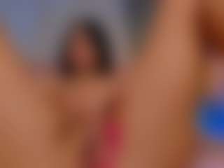 AmedeeaBanks's Live Sex Cam Show