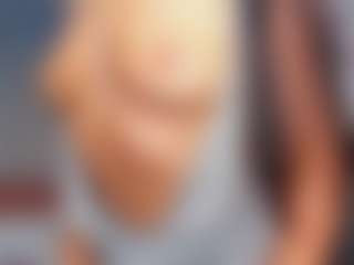 AmedeeaBanks's Live Sex Cam Show