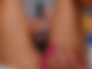 AmedeeaBanks's Live Sex Cam Show