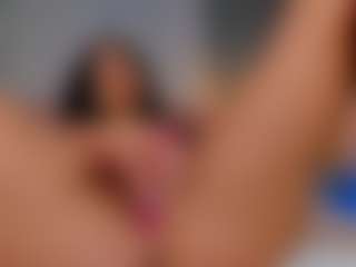 AmedeeaBanks's Live Sex Cam Show