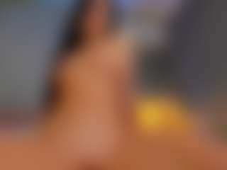 AmedeeaBanks's Live Sex Cam Show