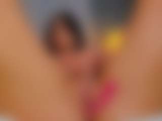 AmedeeaBanks's Live Sex Cam Show