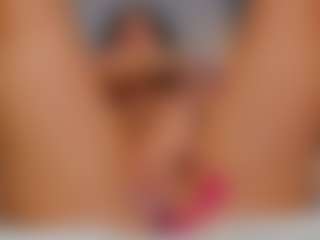 AmedeeaBanks's Live Sex Cam Show