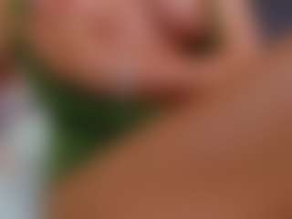 AmedeeaBanks's Live Sex Cam Show