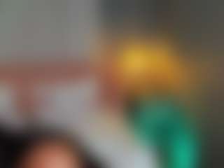 AmedeeaBanks's Live Sex Cam Show
