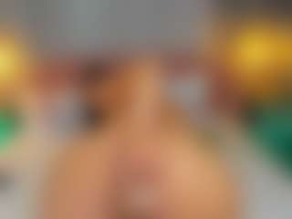 AmedeeaBanks's Live Sex Cam Show