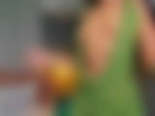AmedeeaBanks's Live Sex Cam Show