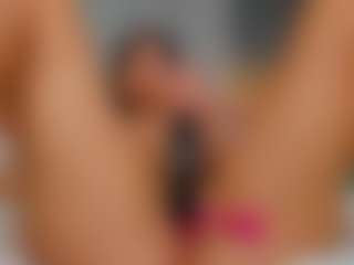 AmedeeaBanks's Live Sex Cam Show