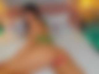 AmedeeaBanks's Live Sex Cam Show