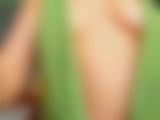 AmedeeaBanks's Live Sex Cam Show