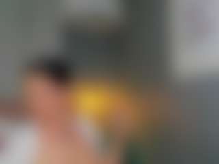 AmedeeaBanks's Live Sex Cam Show