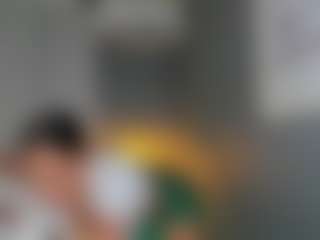 AmedeeaBanks's Live Sex Cam Show