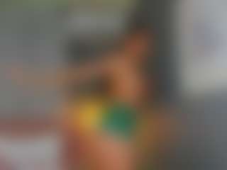 AmedeeaBanks's Live Sex Cam Show
