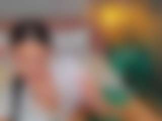 AmedeeaBanks's Live Sex Cam Show