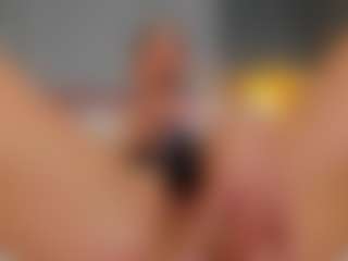 AmedeeaBanks's Live Sex Cam Show