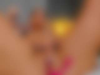 AmedeeaBanks's Live Sex Cam Show