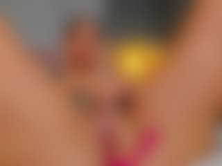 Live cam show with AmedeeaBanks - Dildo Or Vibrator on Free Soda