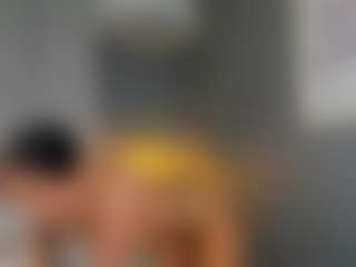 AmedeeaBanks's Live Sex Cam Show