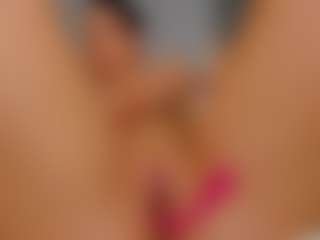 AmedeeaBanks's Live Sex Cam Show
