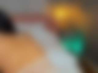 AmedeeaBanks's Live Sex Cam Show