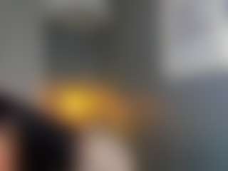AmedeeaBanks's Live Sex Cam Show