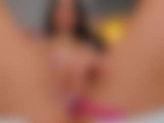 AmedeeaBanks's Live Sex Cam Show