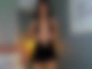 AmedeeaBanks's Live Sex Cam Show