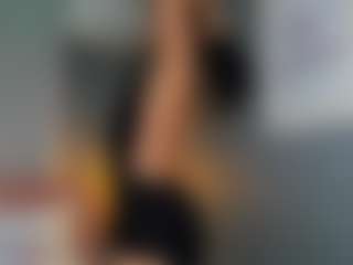 AmedeeaBanks's Live Sex Cam Show