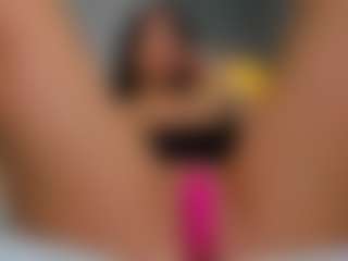 AmedeeaBanks's Live Sex Cam Show