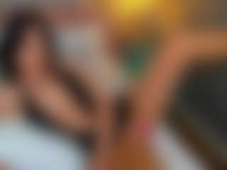 AmedeeaBanks's Live Sex Cam Show
