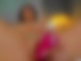 AmedeeaBanks's Live Sex Cam Show