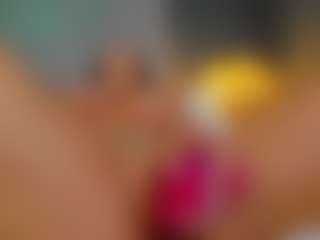 AmedeeaBanks's Live Sex Cam Show
