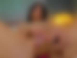 AmedeeaBanks's Live Sex Cam Show
