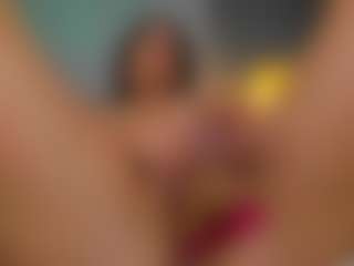 AmedeeaBanks's Live Sex Cam Show