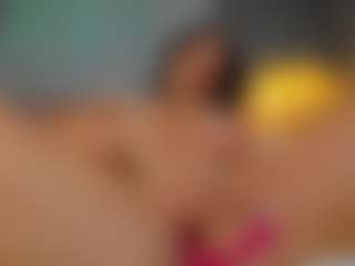 AmedeeaBanks's Live Sex Cam Show